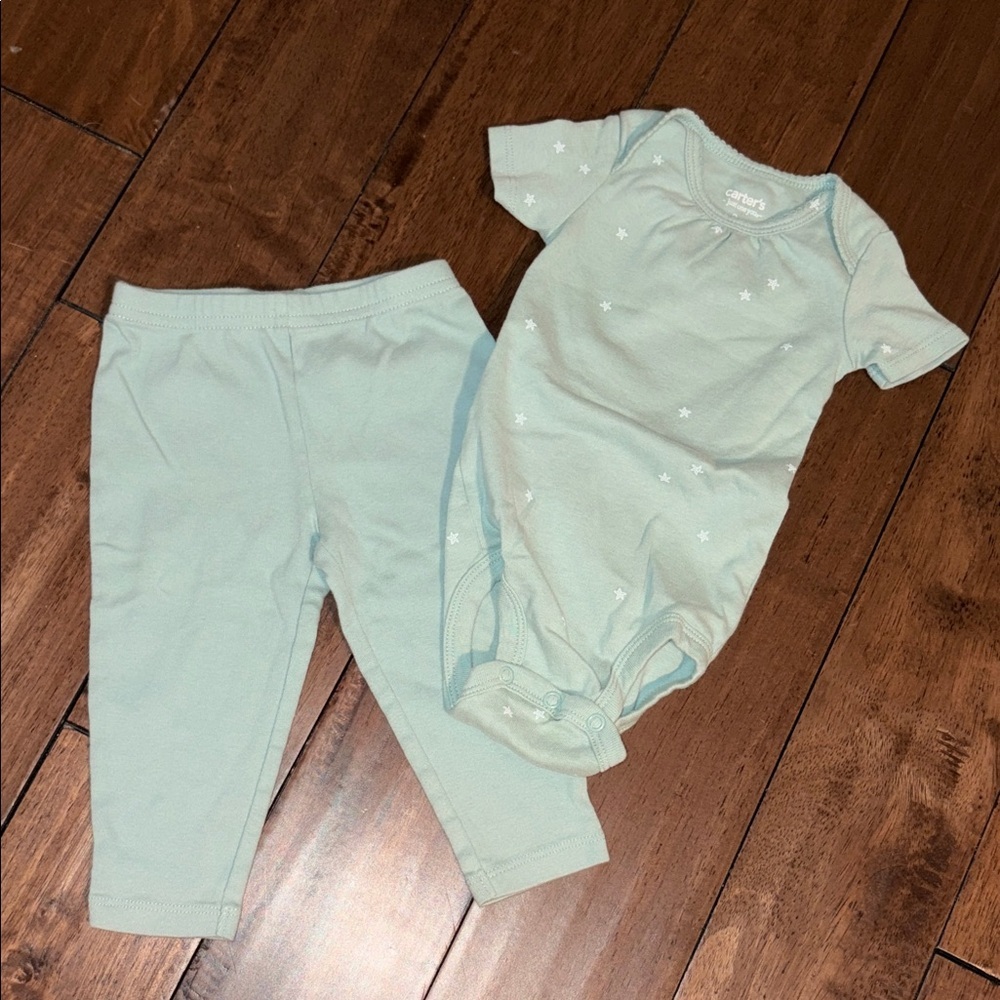 Carter's Light Green Star Print Kids Set